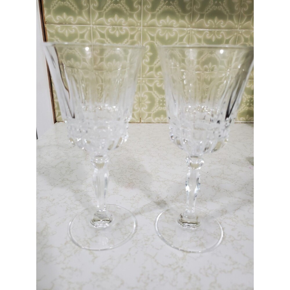 Cristal D' Arques Durand-Luminarc Artesian Wine Glasses 6-7-/8” USA Set of 2